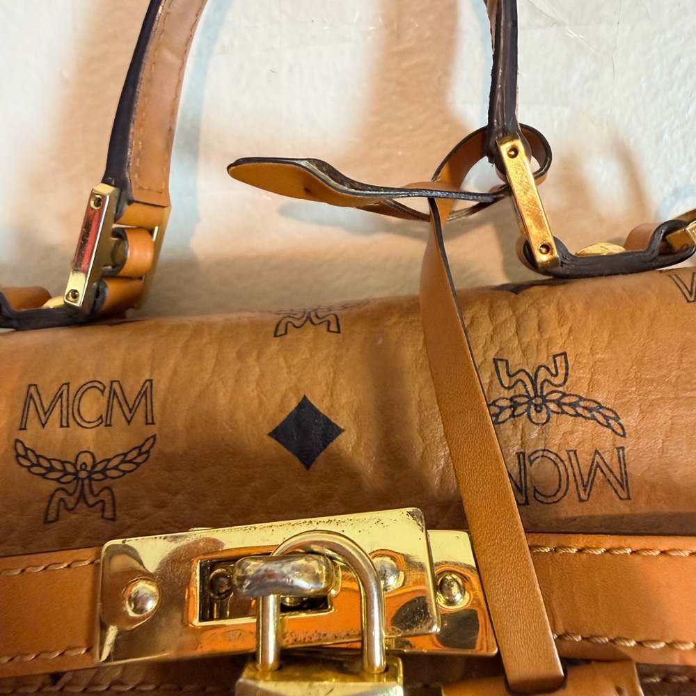 MCM mini Kelly Visetos logogram Crossbody handbag - Picture 14 of 16